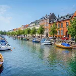 Hyggelig and spacious 4-bedroom apartment in the heart of Copenhagen